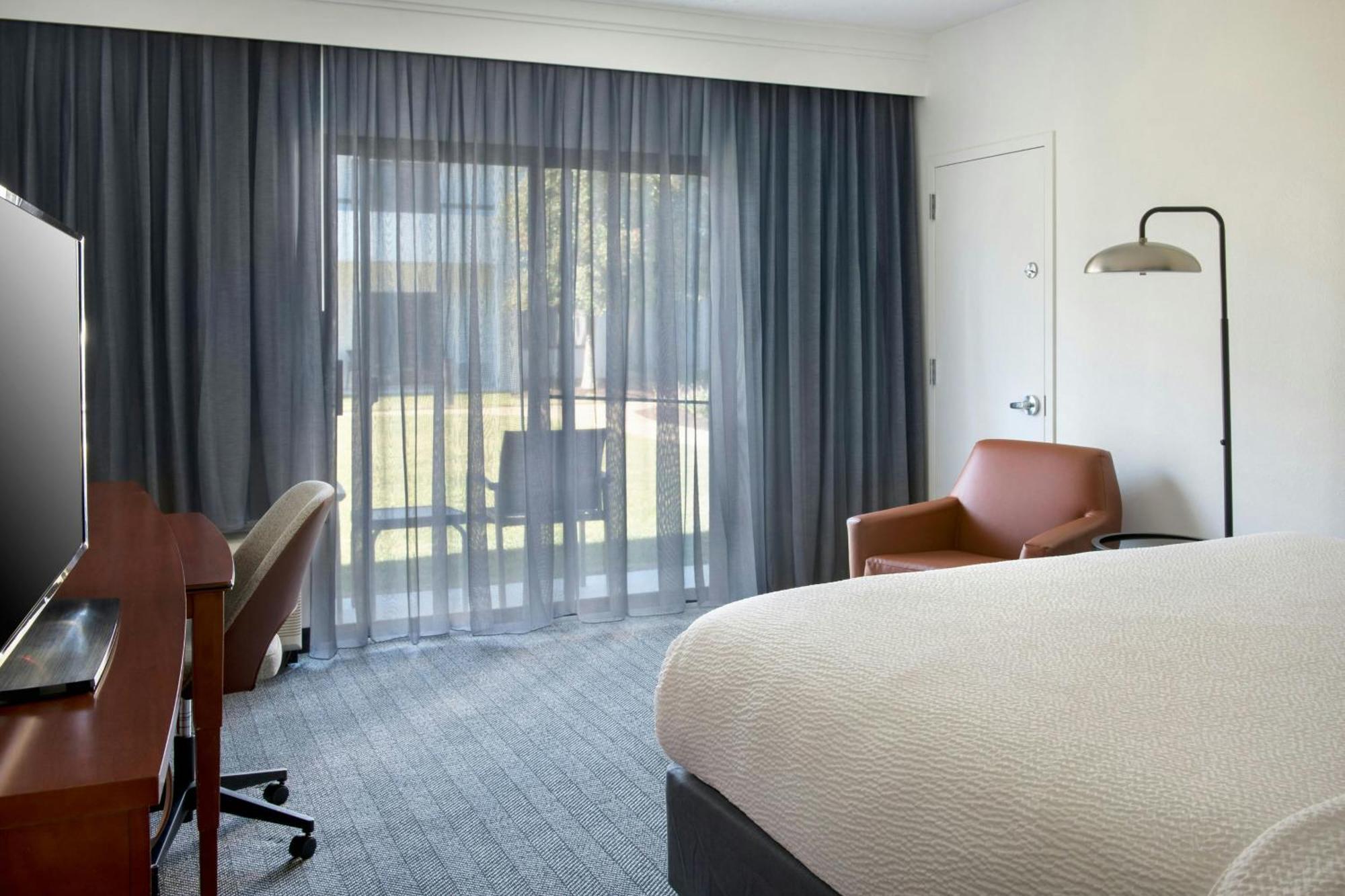 Courtyard By Marriott Annapolis Hotell Exteriör bild
