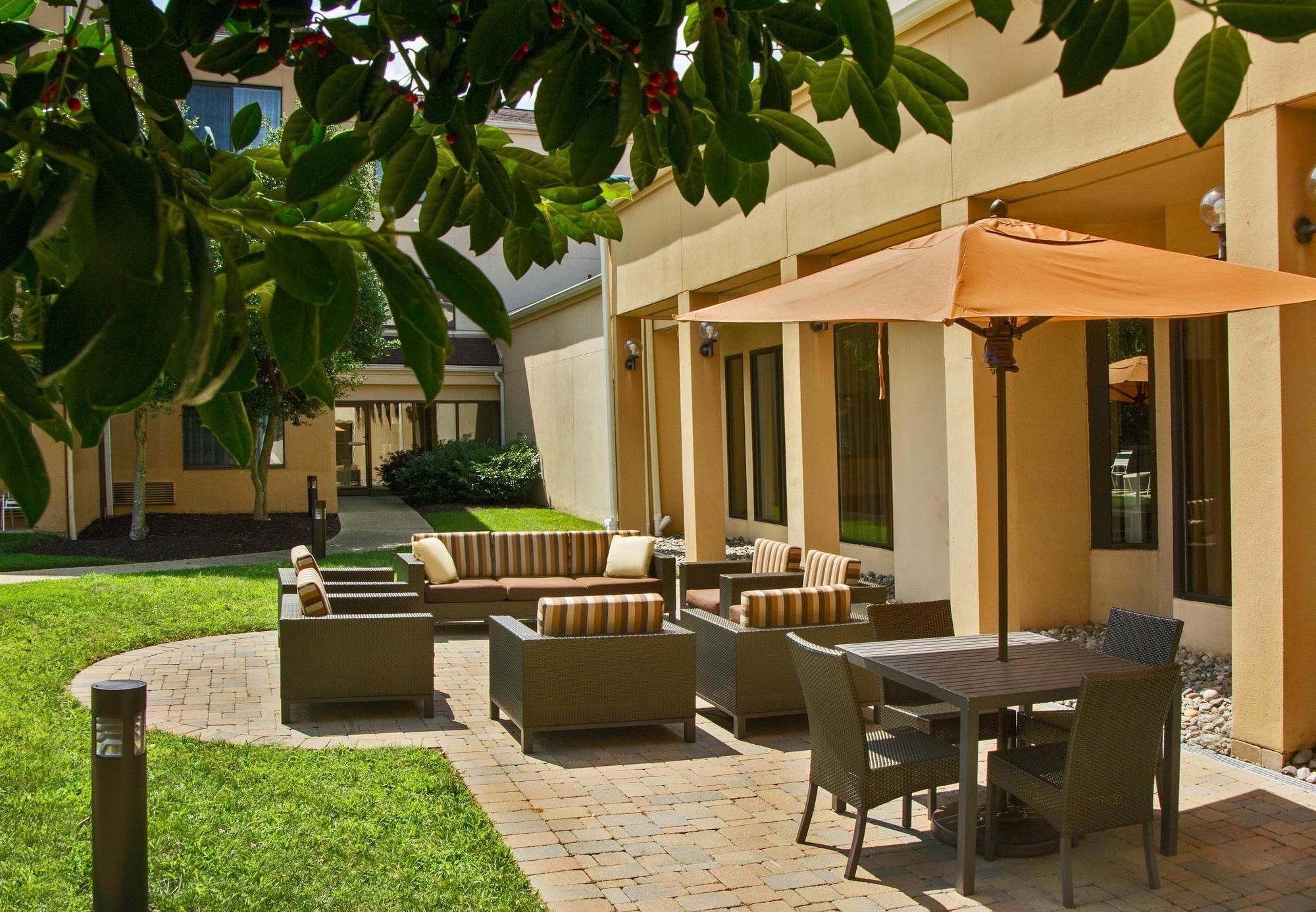Courtyard By Marriott Annapolis Hotell Exteriör bild
